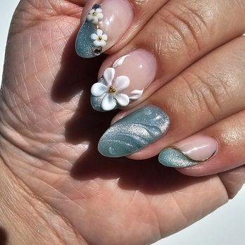 Dazzling Nails and Spa - Nail Salons Near Me - Sacramento, California