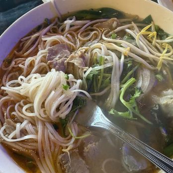 District 1 The Claw & Lounge - Large Pho - Lounges Near Me - Lubbock, Texas District 1 The Claw & Lounge - Large Pho - Lounges Near Me - Lubbock, Texas