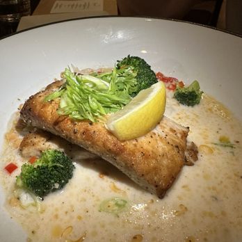 Biga On The Banks - Pan Seared Mahi Mahi - New American Near Me - San Antonio, Texas Biga On The Banks - Pan Seared Mahi Mahi - New American Near Me - San Antonio, Texas