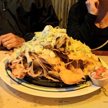 Flanigan's - Nachos - American Near Me - Oakland Park, Florida