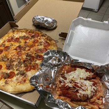The Box Pizzeria - Pizza Near Me - Portsmouth, Virginia The Box Pizzeria - Pizza Near Me - Portsmouth, Virginia