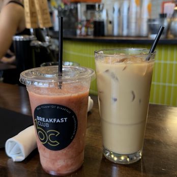 Breakfast Club - Strawberry and banana smoothie Iced latte - Breakfast & Brunch Near Me - Phoenix, Arizona Breakfast Club - Strawberry and banana smoothie Iced latte - Breakfast & Brunch Near Me - Phoenix, Arizona