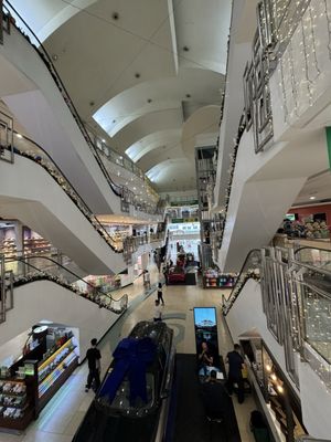 Greenhills Mall by null