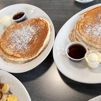 Hot Off The Griddle - Fluffy pancakes - Breakfast & Brunch Near Me - Orangevale, California Hot Off The Griddle - Fluffy pancakes - Breakfast & Brunch Near Me - Orangevale, California