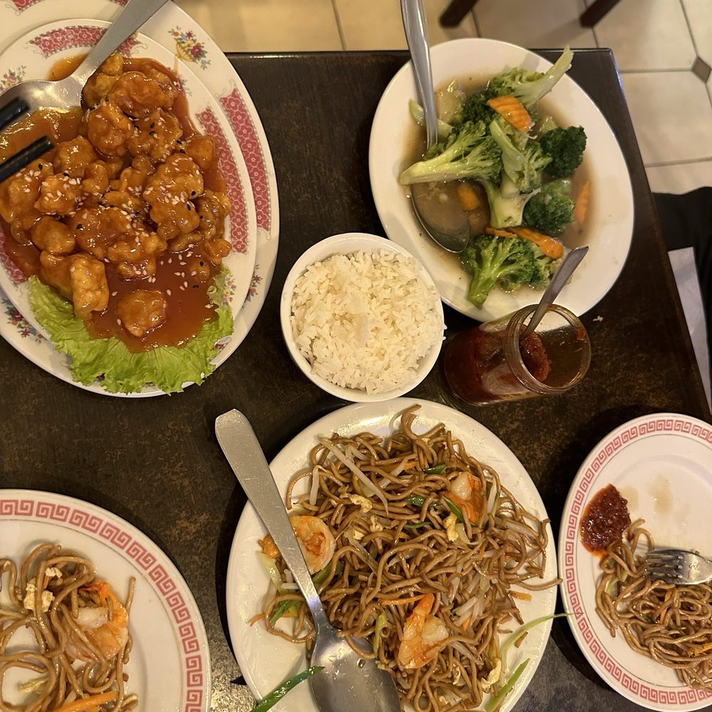 The Best 10 Chinese Restaurants near Le Pont Neuf in Paris - Yelp, image size:1000x1000