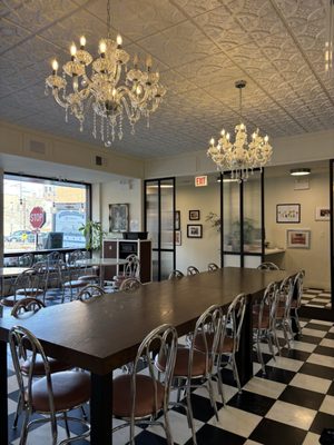 Jennivee's Bakery & Cafe by null