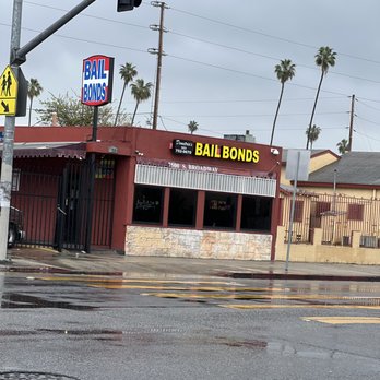 Demetria's Bail Bonds - Demetria bail bonds Los Angeles building - Bail Bondsmen Near Me - Los Angeles, California Demetria's Bail Bonds - Demetria bail bonds Los Angeles building - Bail Bondsmen Near Me - Los Angeles, California