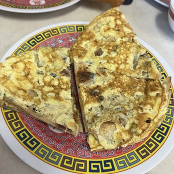 Huge Tree Pastry - Green Onion Pancake with Egg - Taiwanese Near Me - Monterey Park, California Huge Tree Pastry - Green Onion Pancake with Egg - Taiwanese Near Me - Monterey Park, California