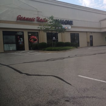 Jeannie Nails - Business sign - Nail Salons Near Me - Louisville, Kentucky