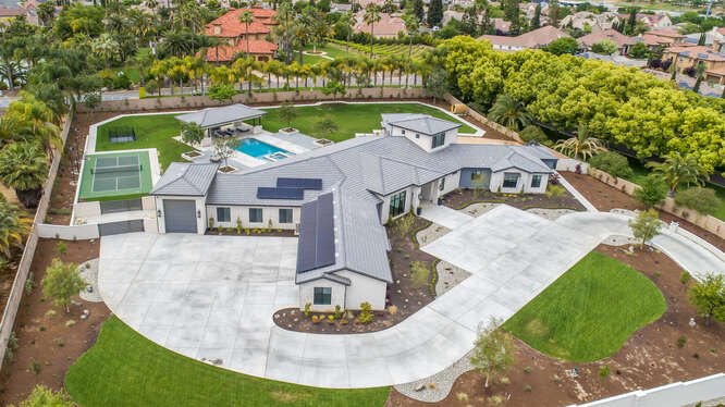 Slide of Bryant Construction