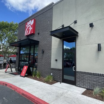 Chick-fil-A - Fast Food Near Me - Oakland, California Chick-fil-A - Fast Food Near Me - Oakland, California
