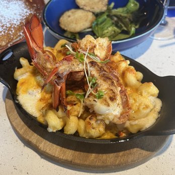 Just Brunch Breakfast Bar - Lobster Mac and Cheese - Breakfast & Brunch Near Me - Duluth, Georgia