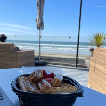 The Deck - Patio sitting - Lounges Near Me - Pismo Beach, California