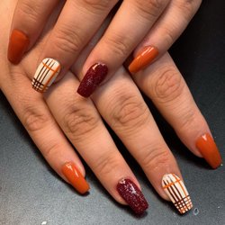 NAILGIRL STUDIO - Coffin nails with art