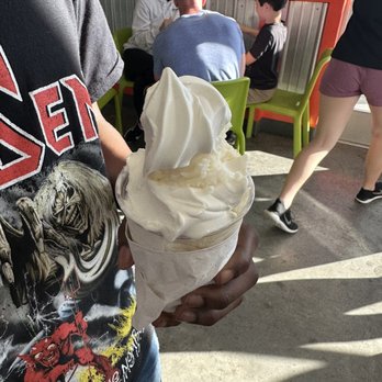 Jeremiah's Italian Ice - Pina colada - Desserts Near Me - Temple, Texas Jeremiah's Italian Ice - Pina colada - Desserts Near Me - Temple, Texas