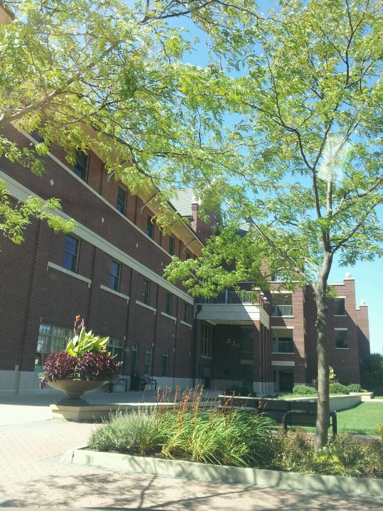 MOUNT PROSPECT VILLAGE OF Updated April 2024 100 S Emerson St