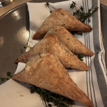 LÝRA - Spanakopitakia - Greek Near Me - Chicago, Illinois LÝRA - Spanakopitakia - Greek Near Me - Chicago, Illinois