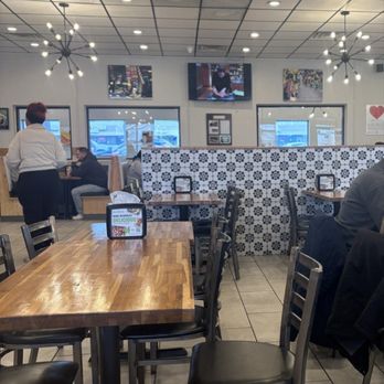 Alpaca Chicken - Dining area - Peruvian Near Me - Raleigh, North Carolina Alpaca Chicken - Dining area - Peruvian Near Me - Raleigh, North Carolina