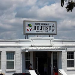 North Broadway Brazilian Jiu Jitsu - Our new location on the hill!