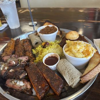 Smoke'N Ash BBQ - Tex-Ethiopian Platter for 2 - Barbeque Near Me - Arlington, Texas