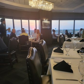 Mercury Chophouse - Nice view of sunset - Steakhouses Near Me - Arlington, Texas Mercury Chophouse - Nice view of sunset - Steakhouses Near Me - Arlington, Texas