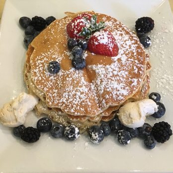 Batter & Berries - Buttermilk Pancakes with Maple Butter and Berries. - Breakfast & Brunch Near Me - Chicago, Illinois