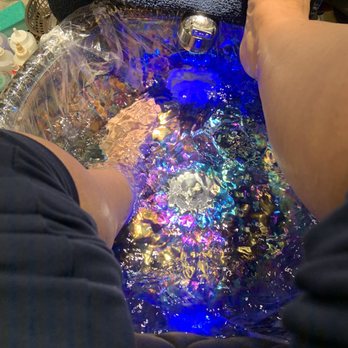Nails Uncorked - Foot bowl - Nail Salons Near Me - Springfield, Oregon