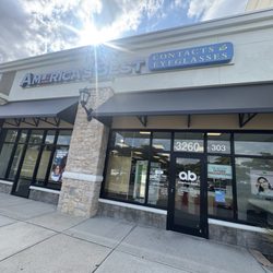 America's Best Contacts & Eyeglasses - Storefront