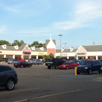 tanger outlet howell nike store