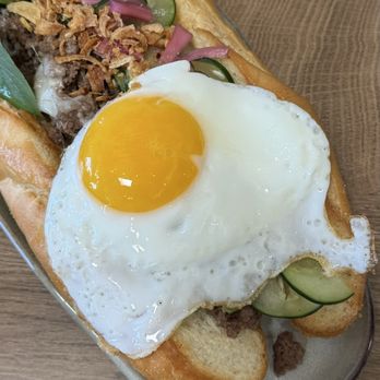 Tur - Pad Krapow Sandwich - Breakfast & Brunch Near Me - San Francisco, California Tur - Pad Krapow Sandwich - Breakfast & Brunch Near Me - San Francisco, California