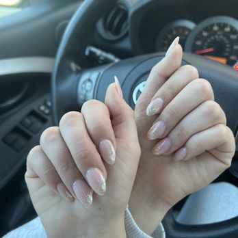 Diamond Nails Spa - Full Set with Gold Glitter - Nail Salons Near Me - Murrieta, California Diamond Nails Spa - Full Set with Gold Glitter - Nail Salons Near Me - Murrieta, California