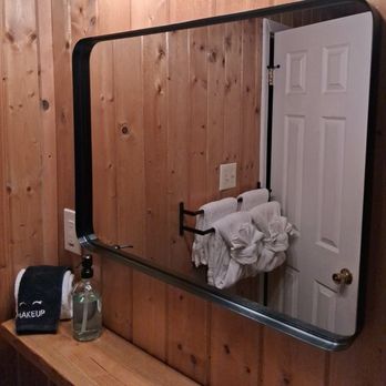 Backwood's Sparkle - Home Cleaning Near Me - Maryville, Tennessee Backwood's Sparkle - Home Cleaning Near Me - Maryville, Tennessee