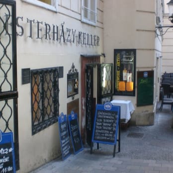 Esterhazykeller - Pubs Near Me - Vienna, 9