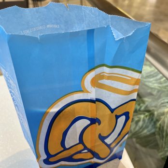 Auntie Anne's - Fast Food Near Me - Las Vegas, Nevada Auntie Anne's - Fast Food Near Me - Las Vegas, Nevada