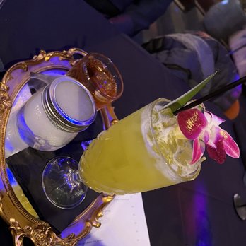 Deluxe Fun Dining - Drinks - Bars Near Me - Charlotte, North Carolina Deluxe Fun Dining - Drinks - Bars Near Me - Charlotte, North Carolina