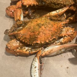 Salty Dog's Crab House - Male crabs