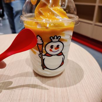 Mixue - Mango sundae - Coffee & Tea Near Me - New York, New York Mixue - Mango sundae - Coffee & Tea Near Me - New York, New York