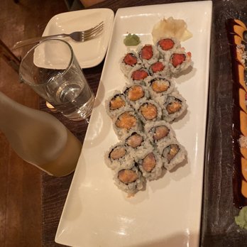 Ako - Spicy Roll Combo - Sushi Bars Near Me - Brooklyn, New York Ako - Spicy Roll Combo - Sushi Bars Near Me - Brooklyn, New York