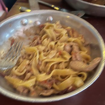 Carmelina's - Crazy Alfredo - Italian Near Me - Boston, Massachusetts