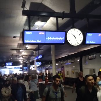 SBB Bahnhof Bern - Platform - Train Stations Near Me - Bern, BE SBB Bahnhof Bern - Platform - Train Stations Near Me - Bern, BE