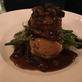 Chef Warren's - Steak special - New American Near Me - Southern Pines, North Carolina Chef Warren's - Steak special - New American Near Me - Southern Pines, North Carolina
