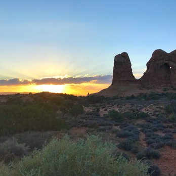 Utah Luxury Tours - Walking Tours Near Me - Park City, Utah Utah Luxury Tours - Walking Tours Near Me - Park City, Utah