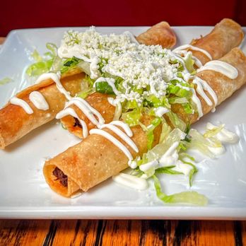 De Mole  - Chicken Taquitos - Mexican Near Me - Brooklyn, New York