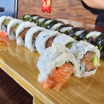 Big Monster Sushi & Thai - Salmon avo, and eat healthy roll - Thai Near Me - Lihue, Hawaii