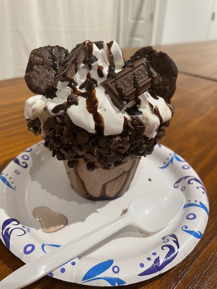 THE SHAKERY Updated June 2024 518 W Main St, Tupelo, Mississippi