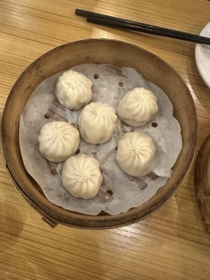 SHINYI Handmade Dumplings | dumpling house of 416 by null