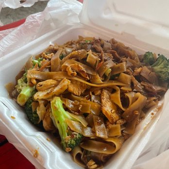The Point Park - Pad Thai - Food Stands Near Me - San Antonio, Texas
