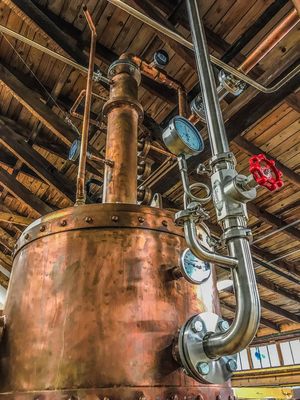 Stoll and Wolfe Distillery by null