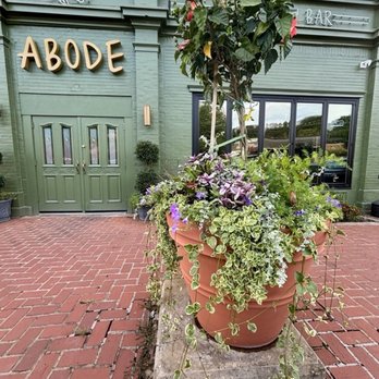 Abode Kitchen & Bar - Abode Restaurant Outside - Coffee & Tea Near Me - Oakmont, Pennsylvania Abode Kitchen & Bar - Abode Restaurant Outside - Coffee & Tea Near Me - Oakmont, Pennsylvania