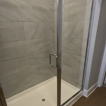 Maid Kept - Main bathroom - Home Cleaning Near Me - Atlanta, Georgia